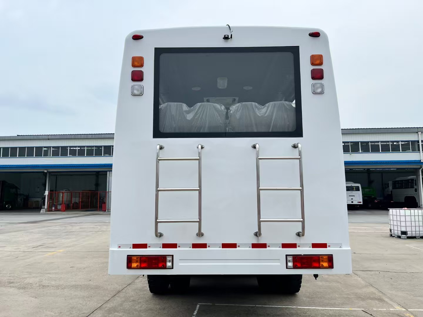 Combination Bus - The Ideal Blend of Truck and Bus Features - 网站